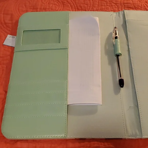 Pleather notepad holder - Picture 3 of 8